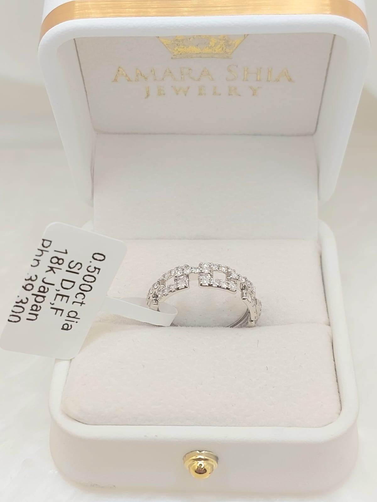 Trixie Diamond Ring