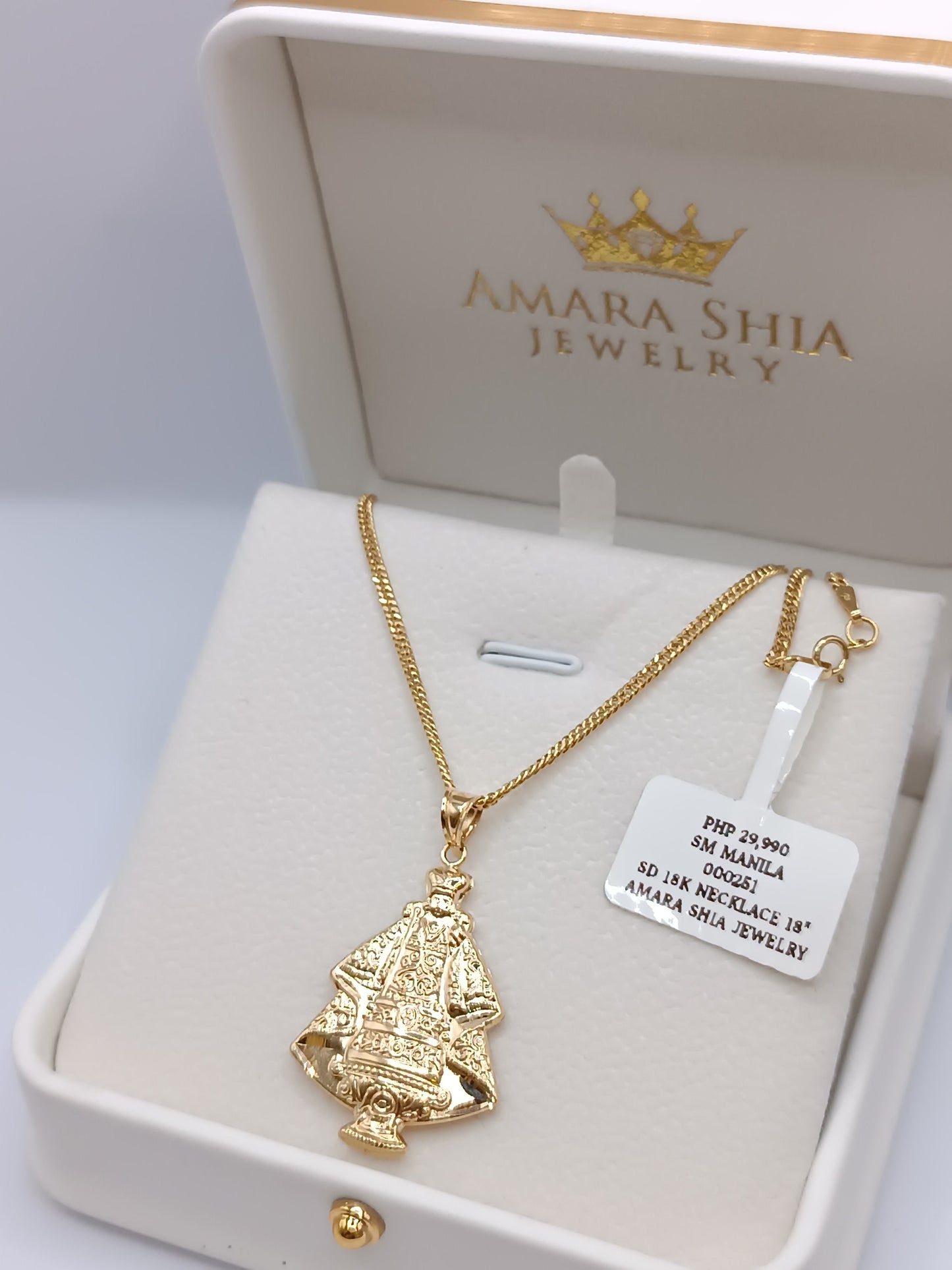 18k Necklace 000251